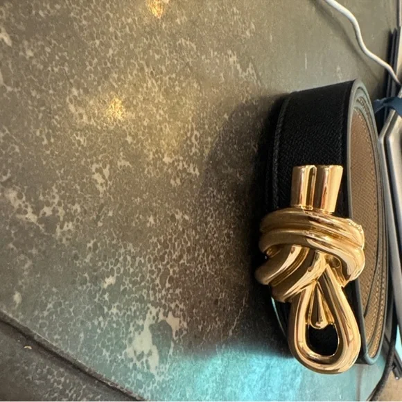 MB Styles Signature Black and Gold Knot Belt - Picture 3 of 7